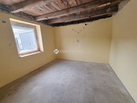 Eladó családi ház, Velencén 61.9 M Ft, 2 szobás