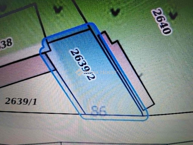 Eladó telek, Dunapatajon, József Attila utcában 3.9 M Ft
