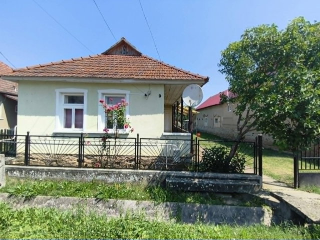 Eladó családi ház, Perkupán 9.9 M Ft, 2 szobás