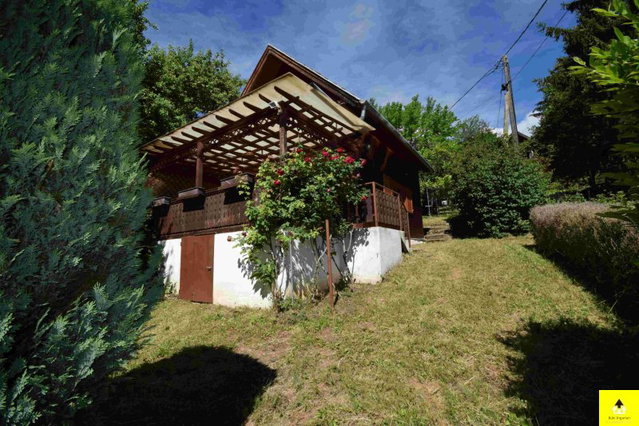 Eladó nyaraló, Kőszegen 29.9 M Ft, 3 szobás