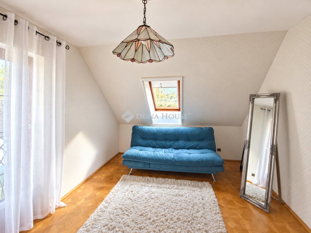 Eladó családi ház, Gödöllőn 355 M Ft, 6 szobás