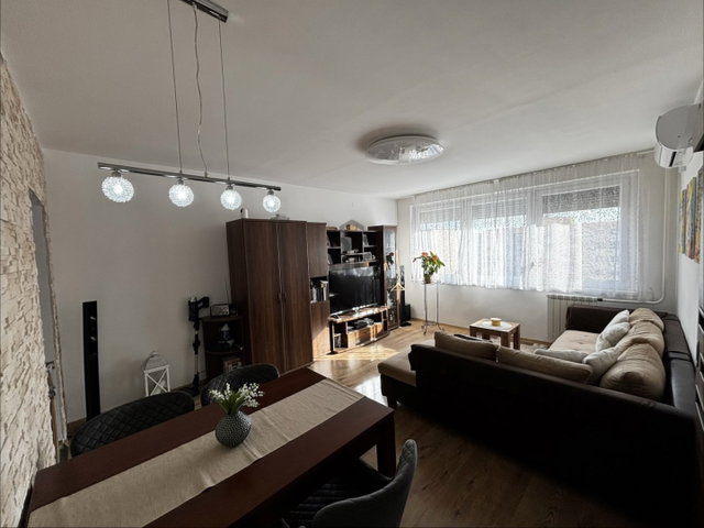 Eladó panellakás, Budapesten, X. kerületben 77.5 M Ft, 3 szobás