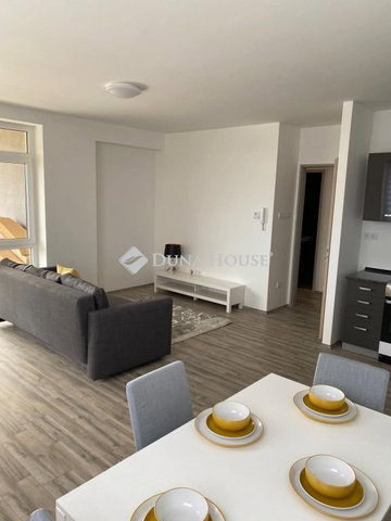 Eladó téglalakás, Nyíregyházán, Kállói úton 78 M Ft