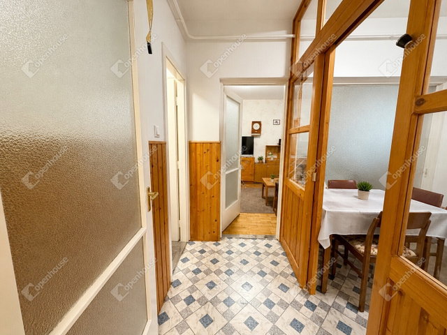 Eladó téglalakás, Zalaegerszegen 31.5 M Ft, 1 szobás
