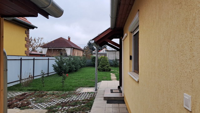 Eladó nyaraló, Szolnokon 34.3 M Ft, 1 szobás