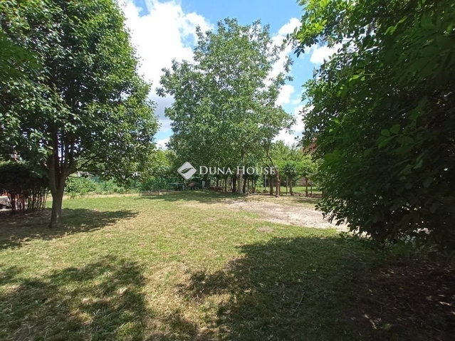 Eladó családi ház, Zsámbékon 139.9 M Ft, 6 szobás