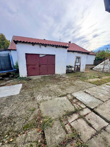 Eladó családi ház, Kalocsán 28.6 M Ft, 3 szobás