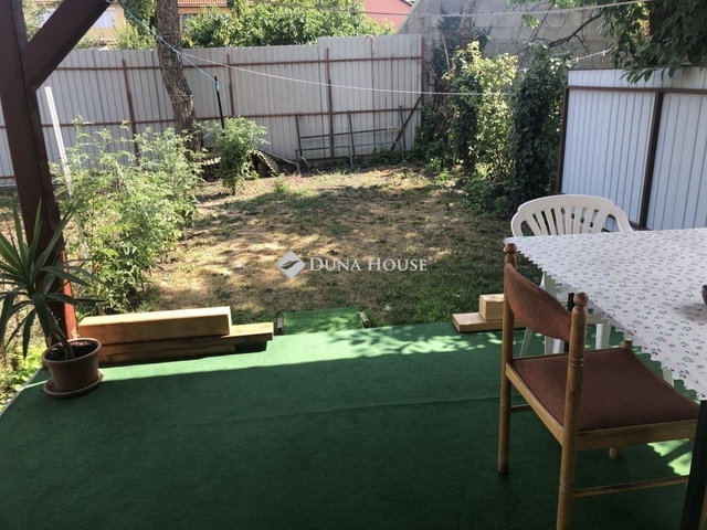 Eladó téglalakás, Vácon 44.9 M Ft, 2 szobás