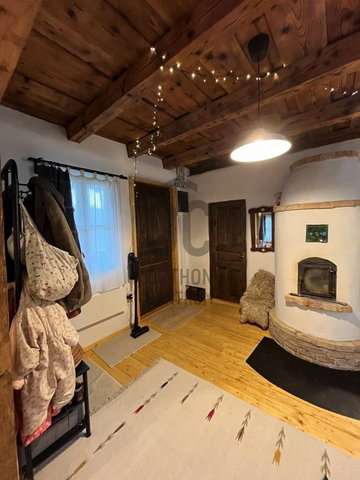 Eladó családi ház, Komáromban 87 M Ft, 4 szobás