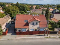 Eladó családi ház, Gyömrőn 189 M Ft, 8+7 szobás