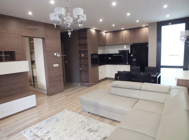 Kiadó téglalakás, albérlet, Debrecenben 360 E Ft / hó, 3 szobás
