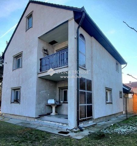 Eladó családi ház, Balástyán 84.5 M Ft, 6 szobás