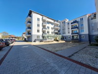 Eladó téglalakás