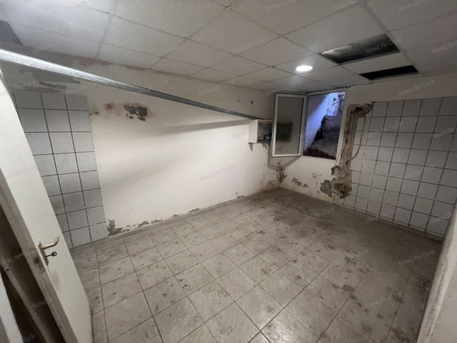 Eladó üzlethelyiség, Győrött 19.9 M Ft / költözzbe.hu
