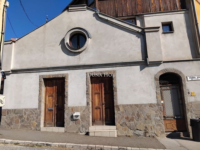 Eladó üzlethelyiség, Pécsett 14.6 M Ft / költözzbe.hu