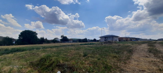 Eladó téglalakás, Mendén 88 M Ft, 3 szobás