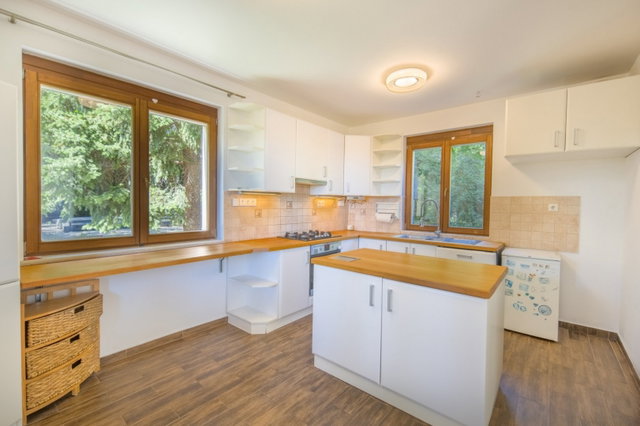 Eladó családi ház, Szentendrén, Berek utcában 169.9 M Ft