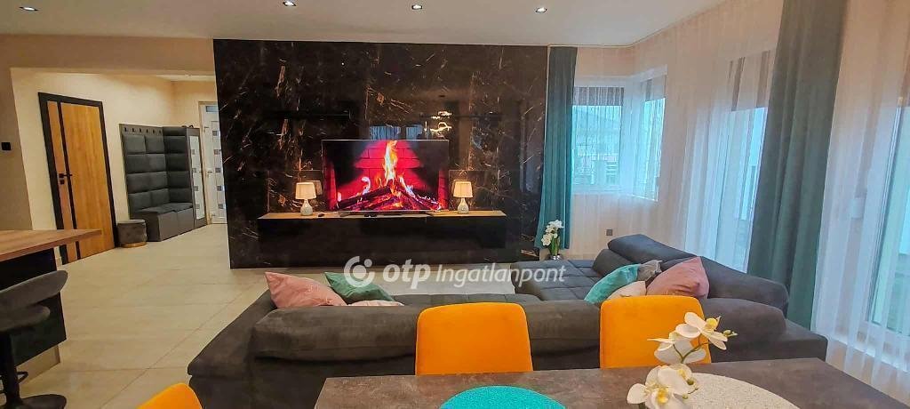 4 bed · 110m² · 129.000.000 ft