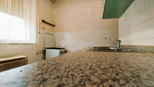 Eladó téglalakás, Bükön 37.5 M Ft, 3 szobás