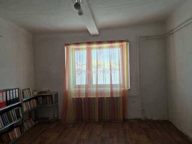 Eladó családi ház, Bácsbokodon 11 M Ft, 3 szobás