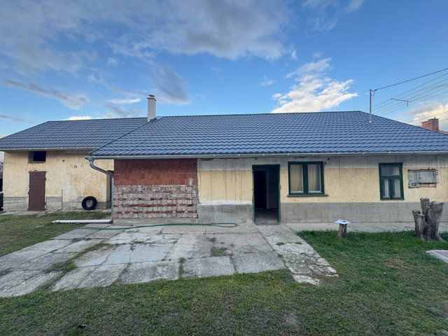 Eladó családi ház, Lakitelken 20.99 M Ft, 2 szobás