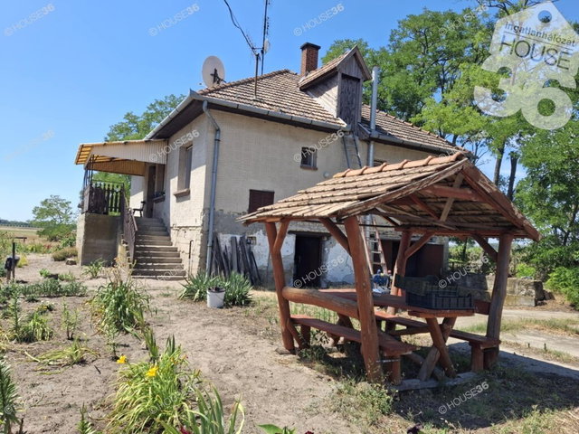 Eladó mezogazdasagi ingatlan, Jakabszálláson 43 M Ft, 3 szobás
