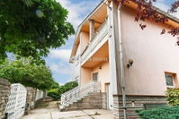 Eladó családi ház, Vecsésen 139.99 M Ft, 5 szobás
