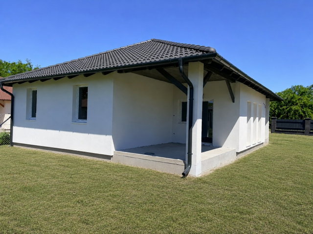 Eladó családi ház, Kiskunlacházán 86.9 M Ft, 3 szobás