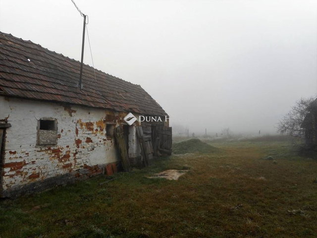 Eladó telek, Magyarszecsődön 2.6 M Ft / költözzbe.hu