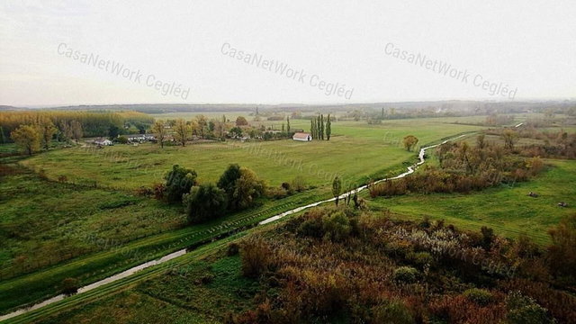 Eladó családi ház, Tápiószentmártonon 63.9 M Ft
