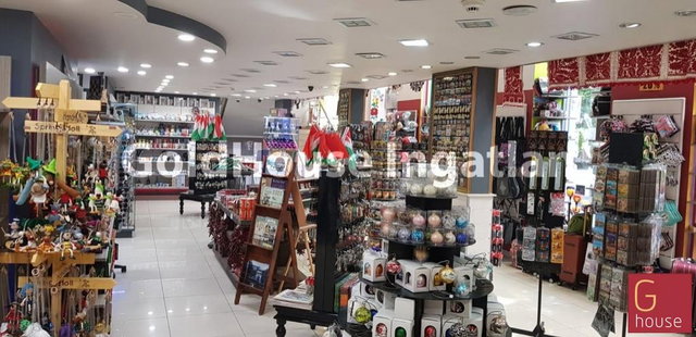 Kiadó üzlethelyiség, Budapesten, V. kerületben, Váci utcában