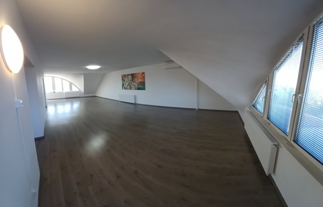 Eladó családi ház, Debrecenben 250 M Ft, 4 szobás