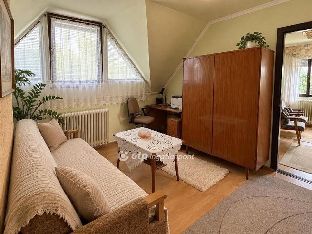 Eladó családi ház, Debrecenben 88.9 M Ft, 4 szobás