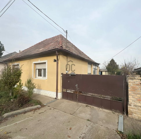 Eladó családi ház, Sióagárdon 25 M Ft, 4 szobás