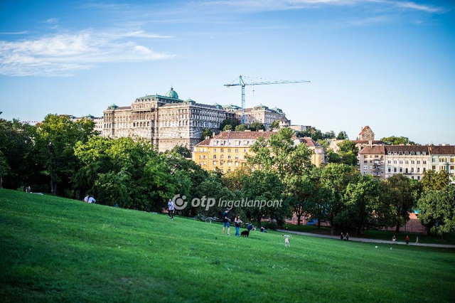 Eladó téglalakás, Budapesten, I. kerületben 247.5 M Ft, 3 szobás