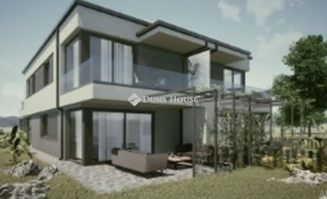 Eladó ikerház, Debrecenben 150 M Ft, 5 szobás