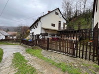 Eladó családi ház, Óbányán 43 M Ft, 4 szobás
