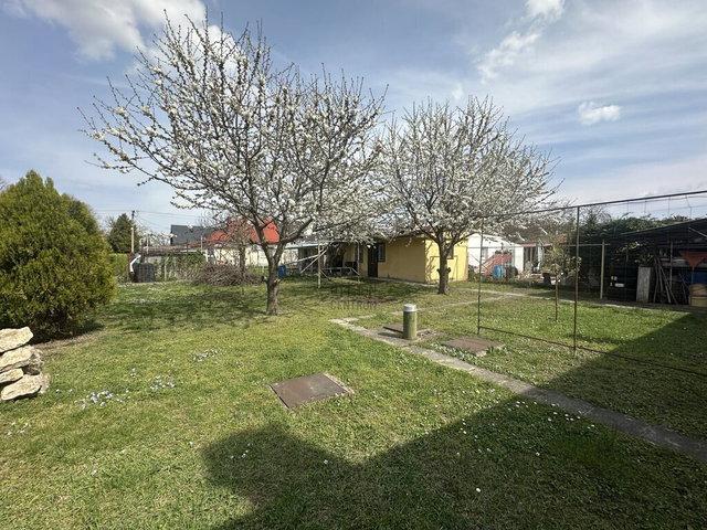 Eladó családi ház, Budapesten, XXI. kerületben 104.9 M Ft