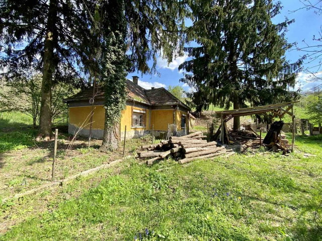 Eladó családi ház, Zalaszentgróton 11.9 M Ft, 2 szobás