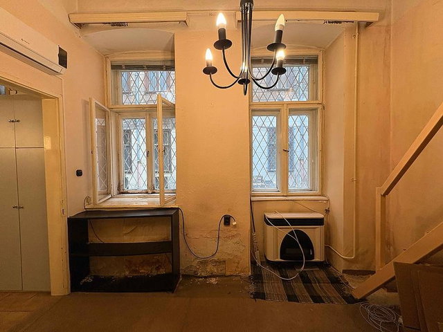 Eladó téglalakás, Budapesten, VII. kerületben, Kazinczy utcában