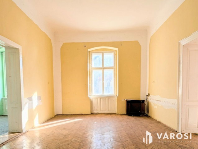 Eladó ipari ingatlan, Békéscsabán 45 M Ft, 8 szobás