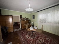 Eladó családi ház, Tatabányán 63.4 M Ft, 2 szobás