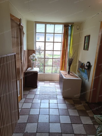 Eladó családi ház, Besenyszögön 19.9 M Ft, 4 szobás