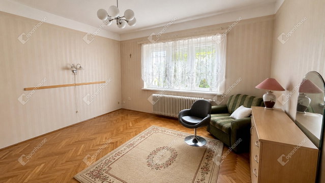 Eladó családi ház, Pilisen 110 M Ft, 6 szobás