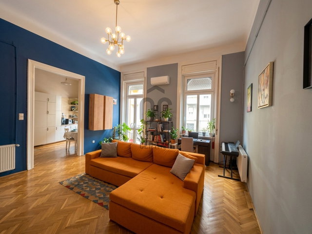 Eladó téglalakás, Budapesten, II. kerületben, Margit körúton