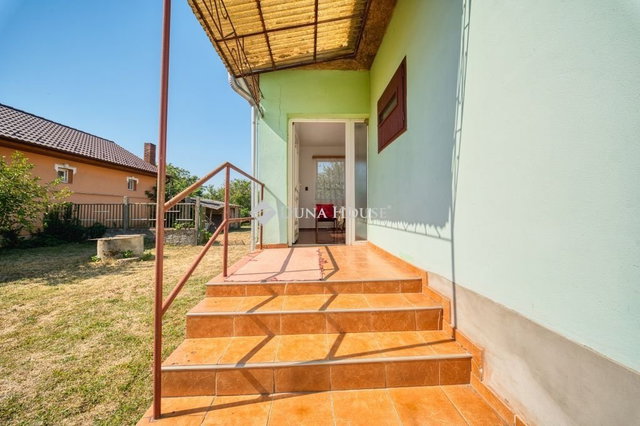 Eladó családi ház, Sajósenyén 36 M Ft, 3 szobás