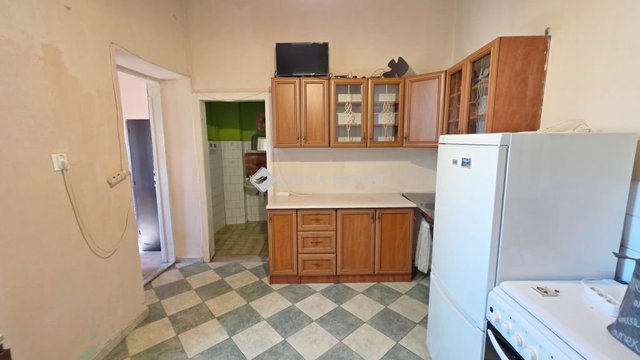 Eladó családi ház, Szombathelyen, Szövő utcában 45.8 M Ft
