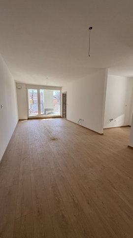 Eladó téglalakás, Debrecenben 97.9 M Ft, 3 szobás