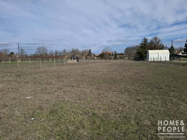 Eladó mezogazdasagi ingatlan, Szatymazon 12.99 M Ft