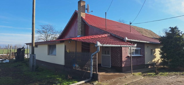 Eladó mezogazdasagi ingatlan, Ebesen 49.9 M Ft